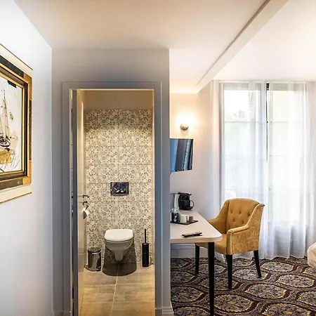 Les Jardins De Josephine - Le Manoir