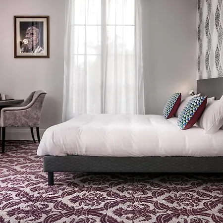 Hotel Les Jardins De Josephine - Le Manoir