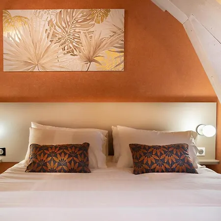 Les Jardins De Josephine - Le Manoir