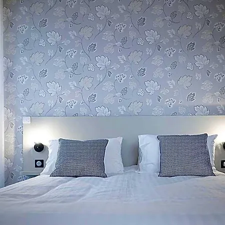 Hotel Les Jardins De Josephine - Le Manoir Évreux