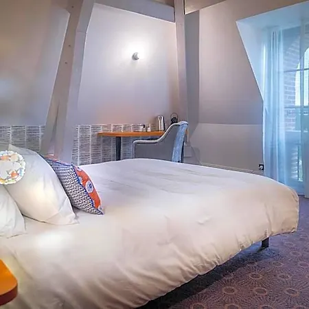 Hotel Les Jardins De Josephine - Le Manoir