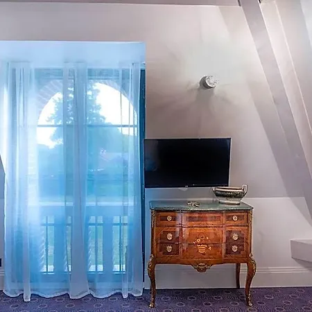 Les Jardins De Josephine - Le Manoir Hotel