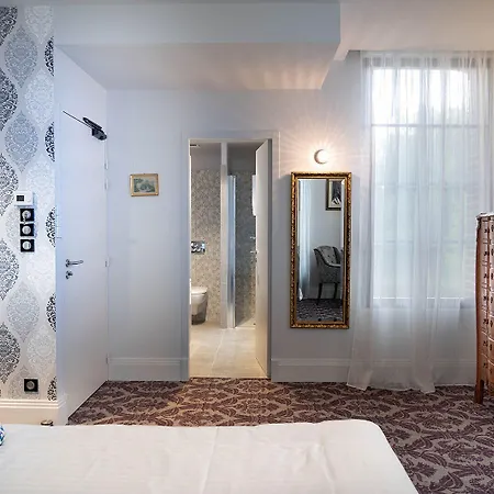 Les Jardins De Josephine - Le Manoir Hotel 3*